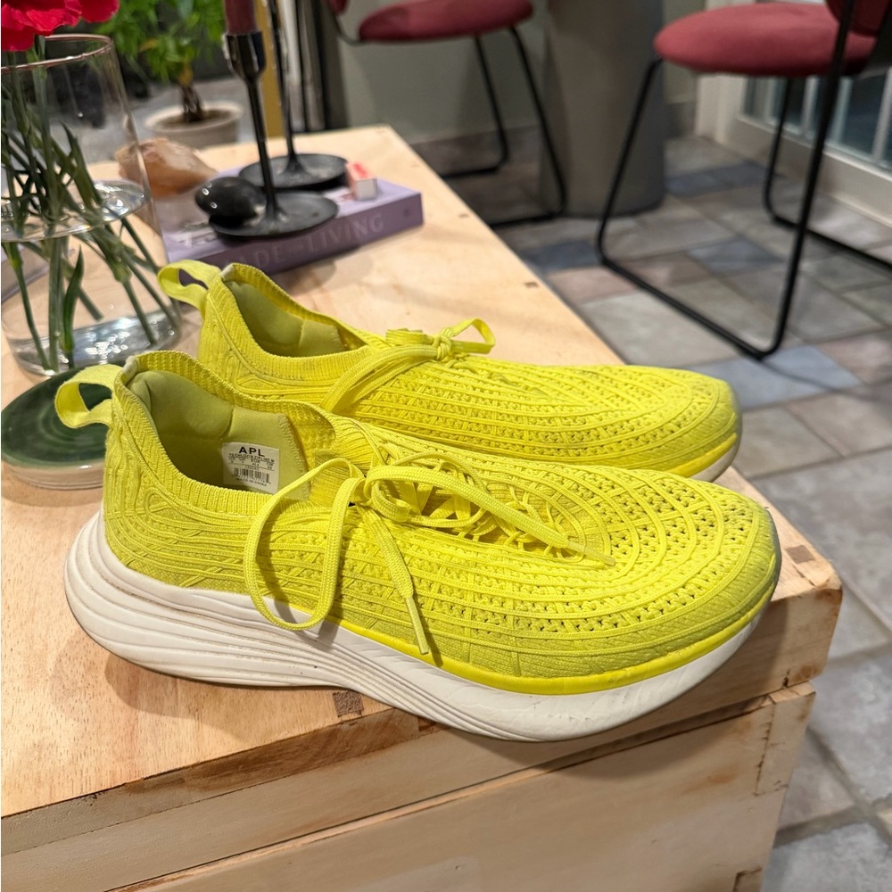 APL Techloom Zipline Sneakers